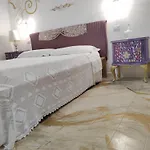 Frühstückspension Luxury Bari-spa Privata 4*