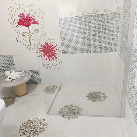 Suite Capurso Bari - Jacuzzi Privata &Giardino 3* 卡普尔索