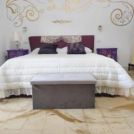 住宿加早餐酒店 Suite Capurso Bari - Jacuzzi Privata &Giardino