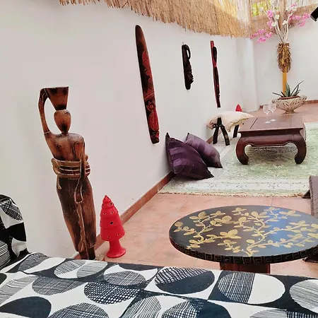 Suite Capurso Bari - Jacuzzi Privata &Giardino 3*