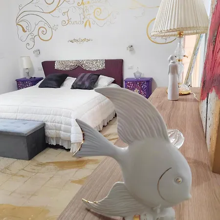 Bari Jacuzzi E Parking 4* Capurso